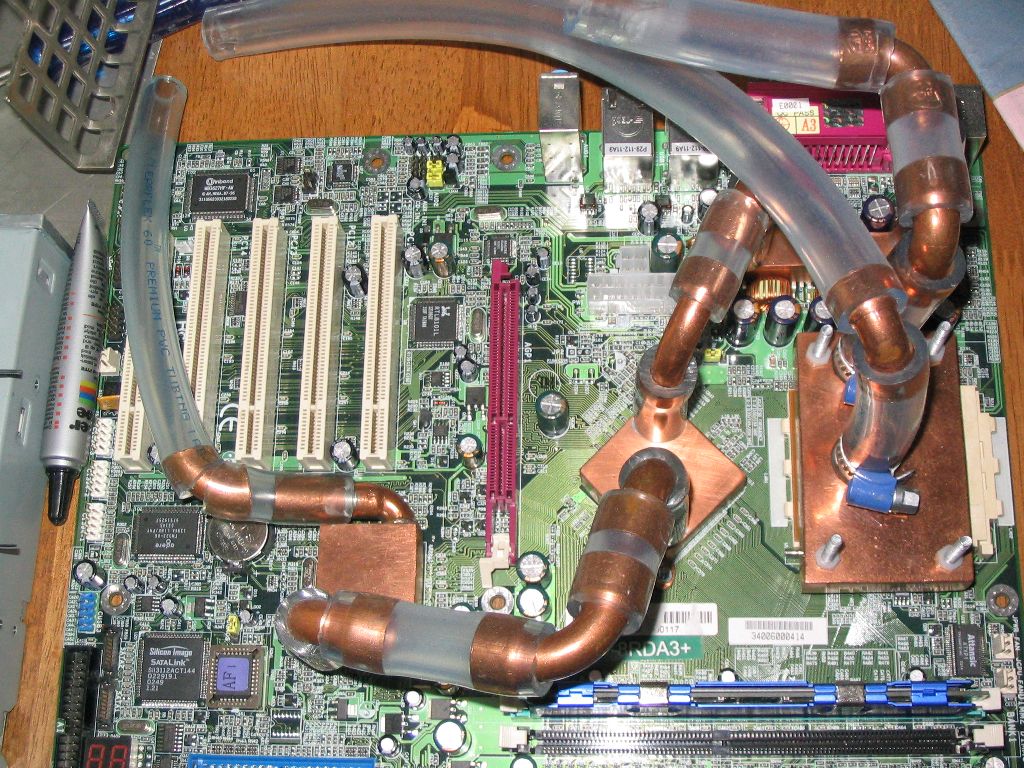 hardware18.jpg, 28-11-2003, 246 kB